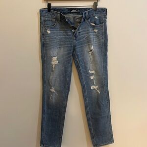 Hollister Distressed Boyfriend Jeans Size 1R/25W
